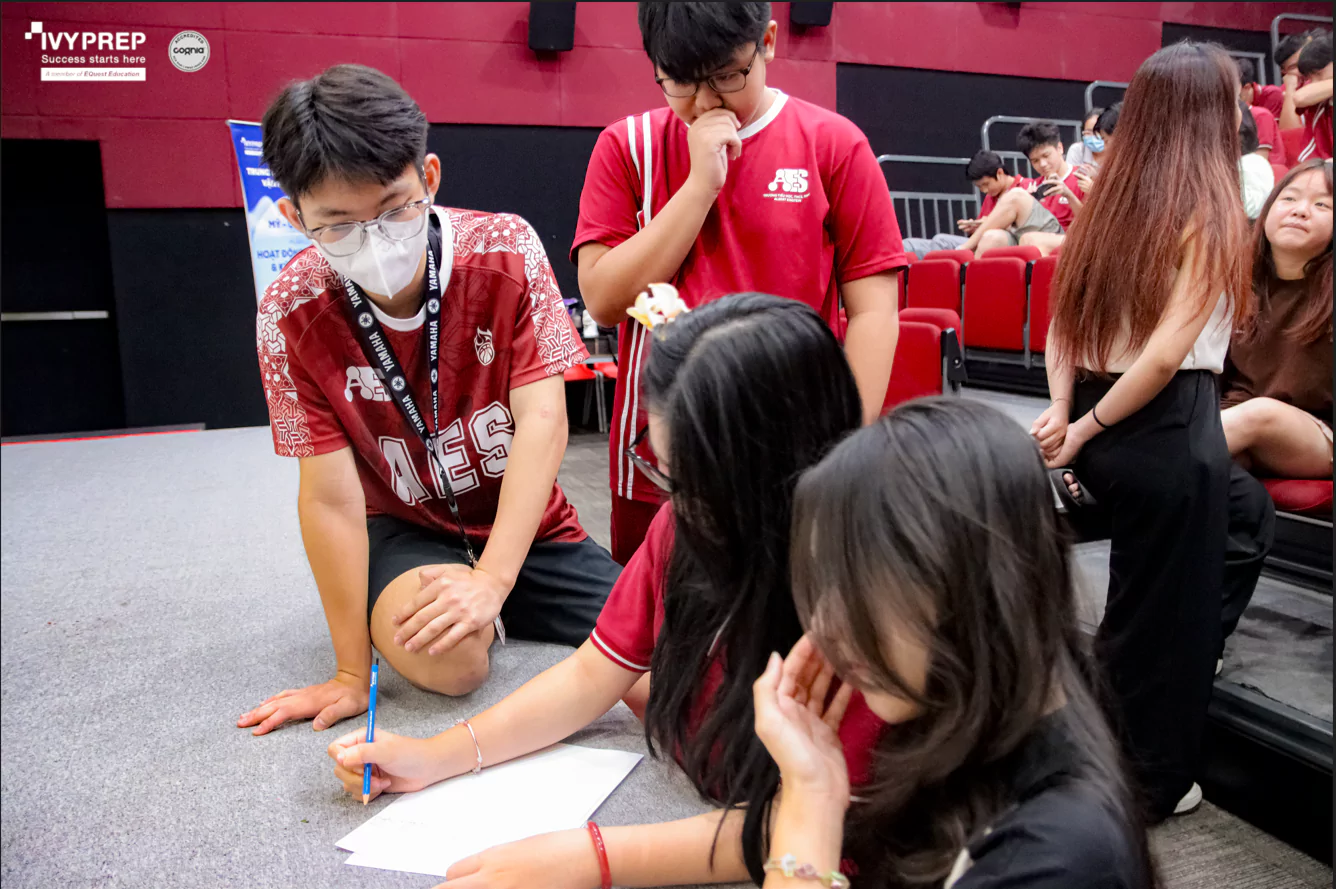 CÙNG IVYPREP EDUCATION ĐỊNH HƯỚNG NGHỀ NGHIỆP VỀ NGÀNH TRUYỀN THÔNG – MARKETING VÀ PHÁT TRIỂN KỸ NĂNG NGOẠI NGỮ TRONG CHUỖI SCHOOLTOUR THÁNG 5