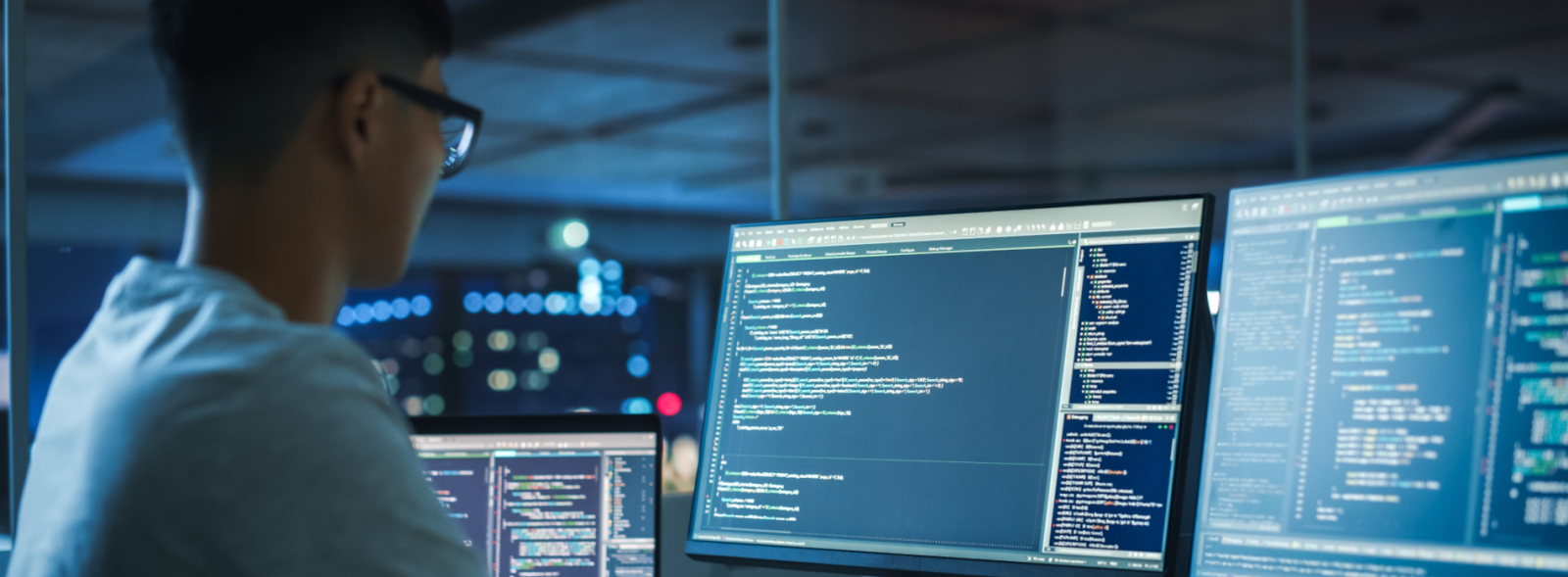 Blog Header Careers You Can Pursue With A Computer Science Degree (1)